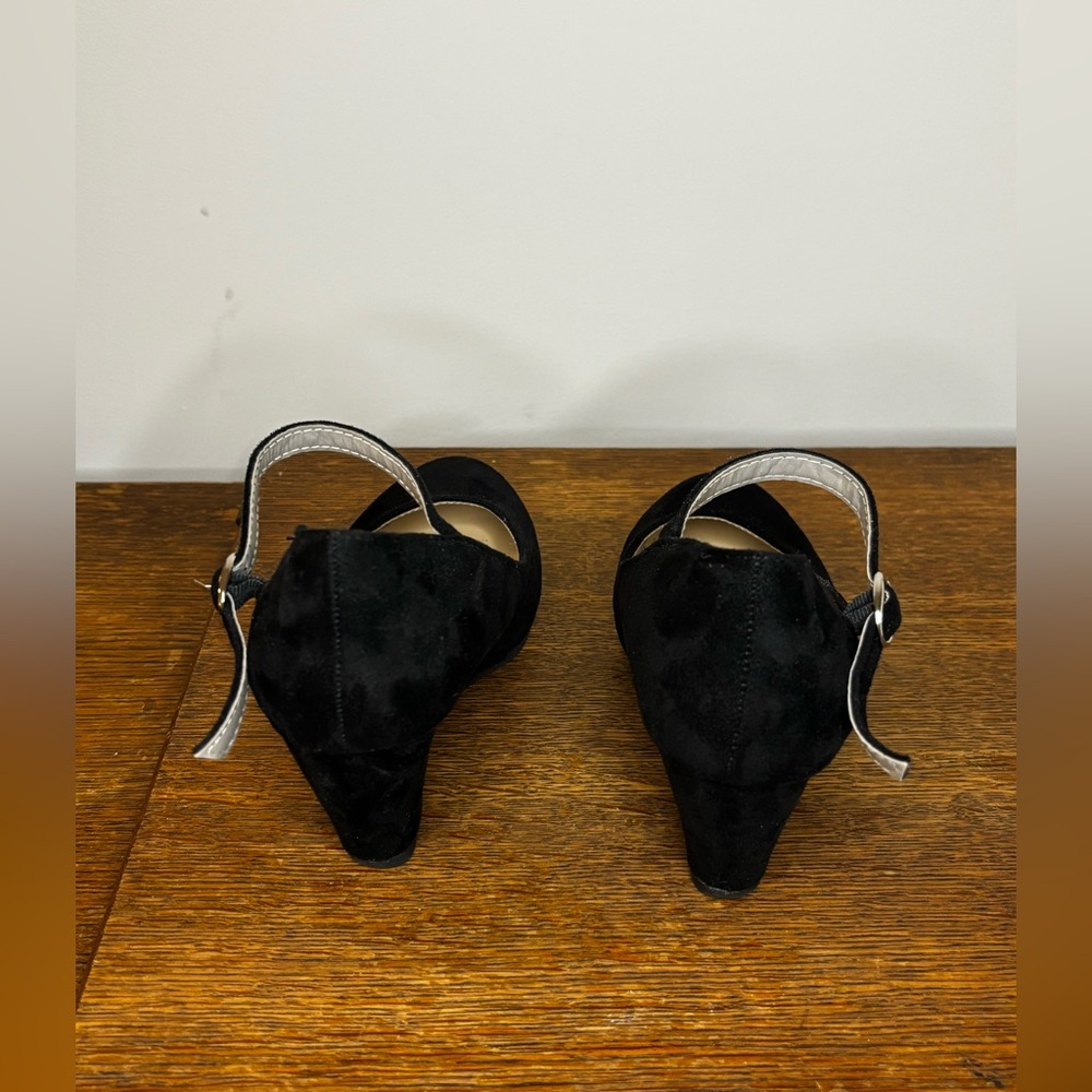Black Wedge Mary Jane Shoes, 6.5 - Picture 3 of 6